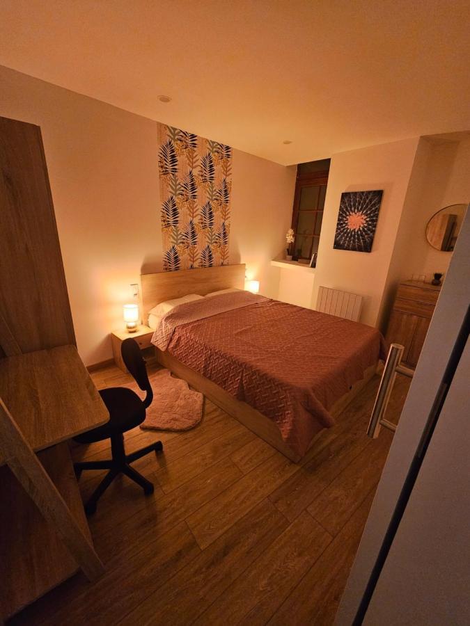 Rez De Chaussee Appartement A Tournus - Yellow Екстериор снимка